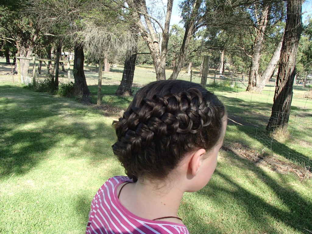 How to do a Loop&nbsp;Braid